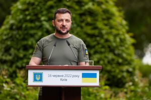 Надання Україні статусу кандидата в члени ЄС може стати важливим рішенням в історії Європи – Володимир Зеленський
